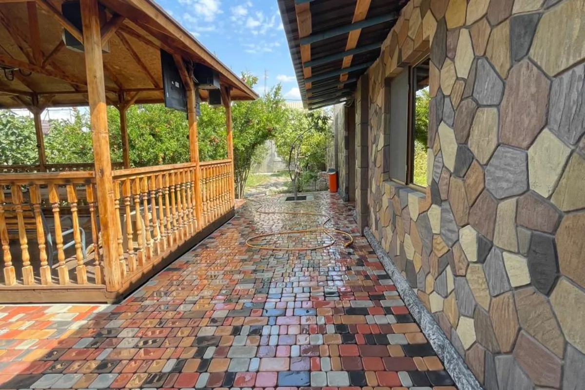 Առանձնատուն