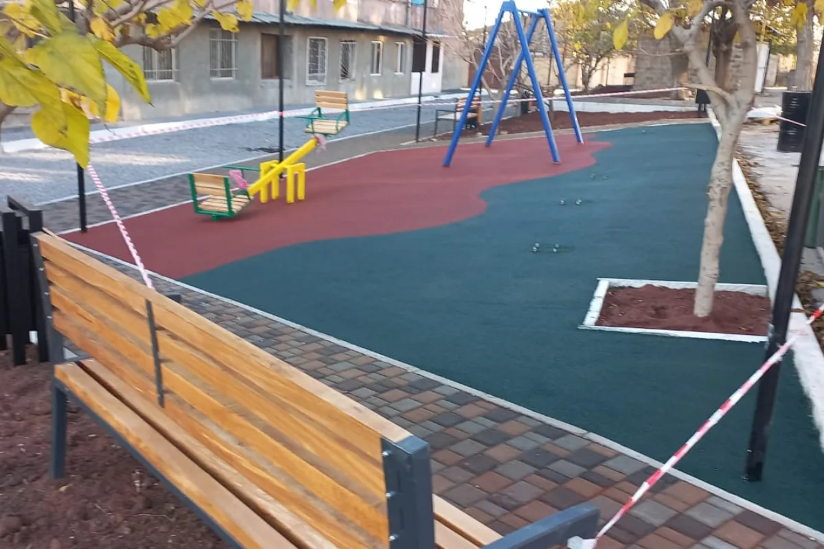 Շնեքի բակեր