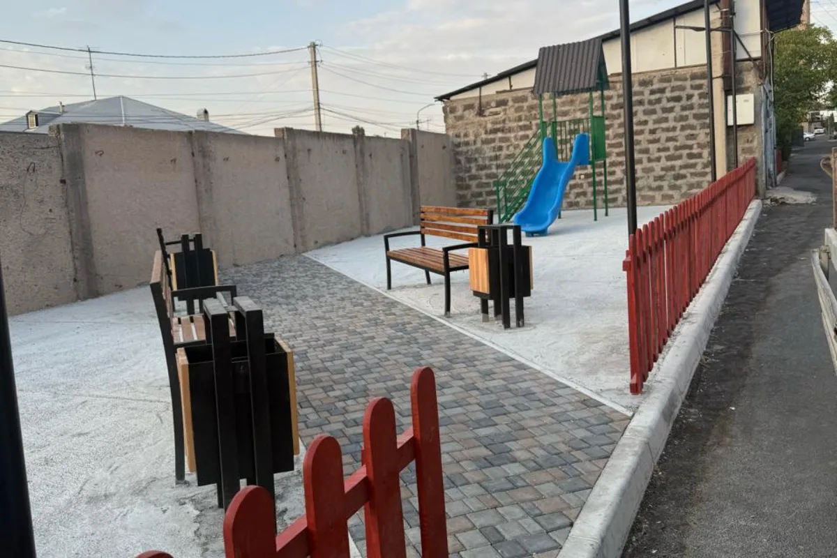 Շնեքի բակեր