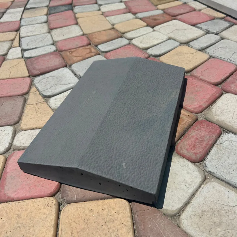 Պարսպի բետոնե ծածկեր (Կալպակ) – 27x39 սմ