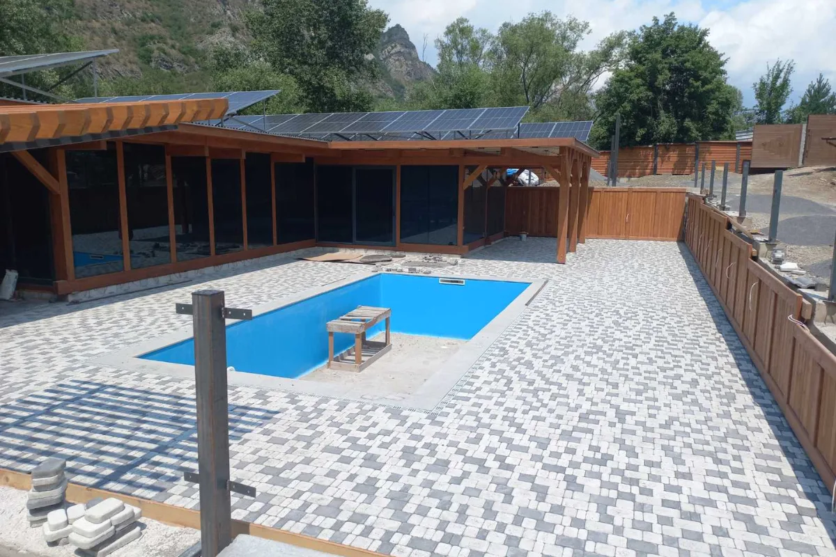 Առանձնատուն